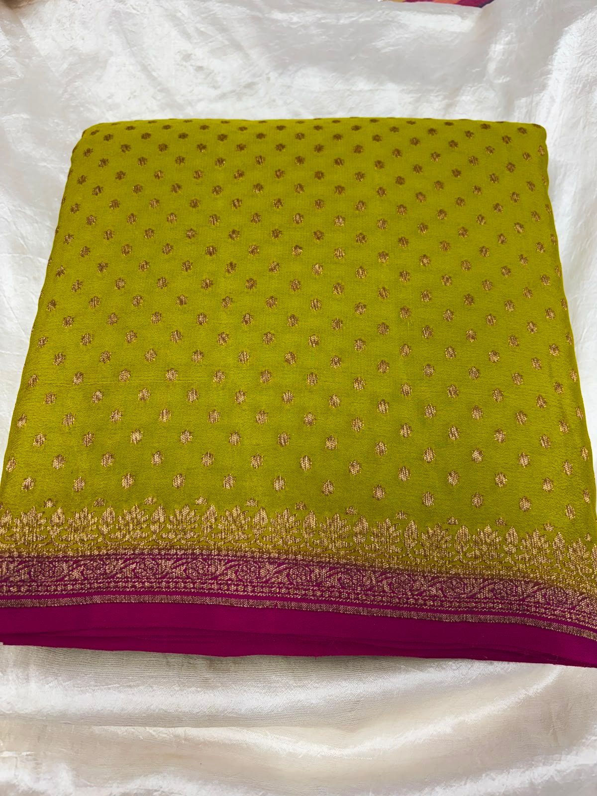 Banarasi Pure Crepe Saree - Image 4